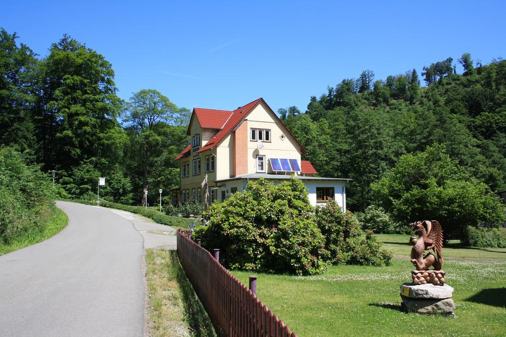 Pension Waldfrieden Thale Exteriör bild